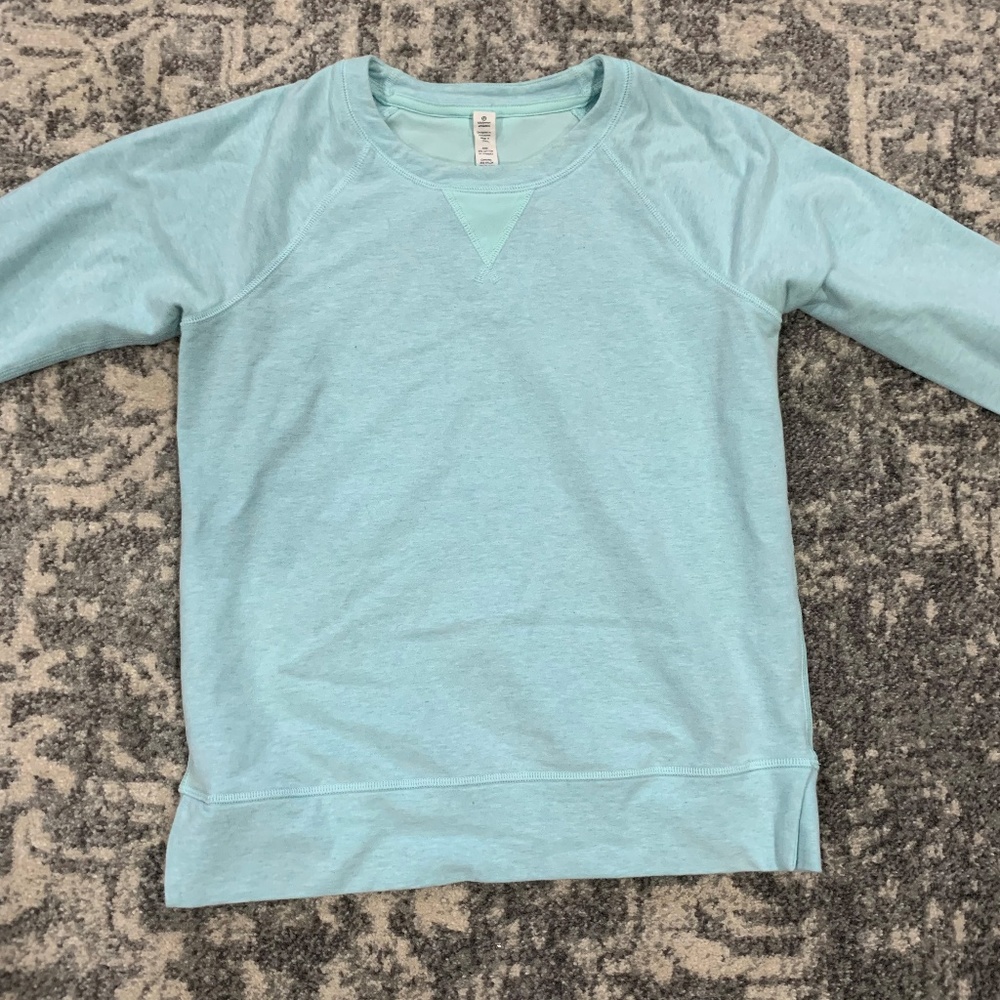 Lululemon crew neck sweatshirt size 4